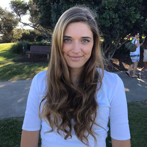 Meet your Posher, Francesca